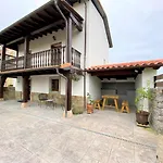 La De Ribadedeva Βίλα