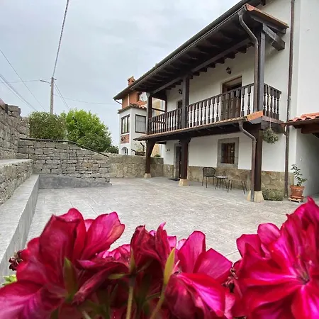 Villa La De Ribadedeva *